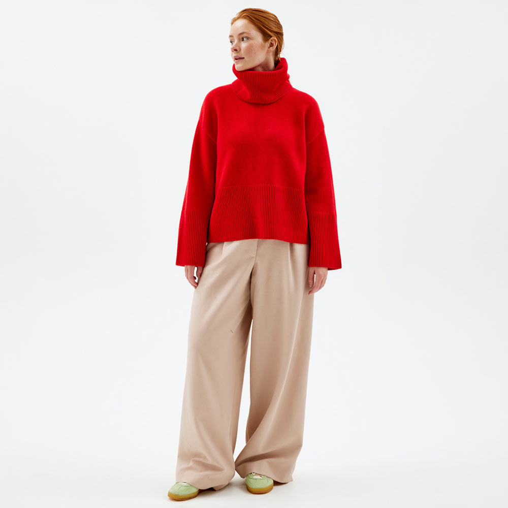 Wool Oversized Sweater w/Neck